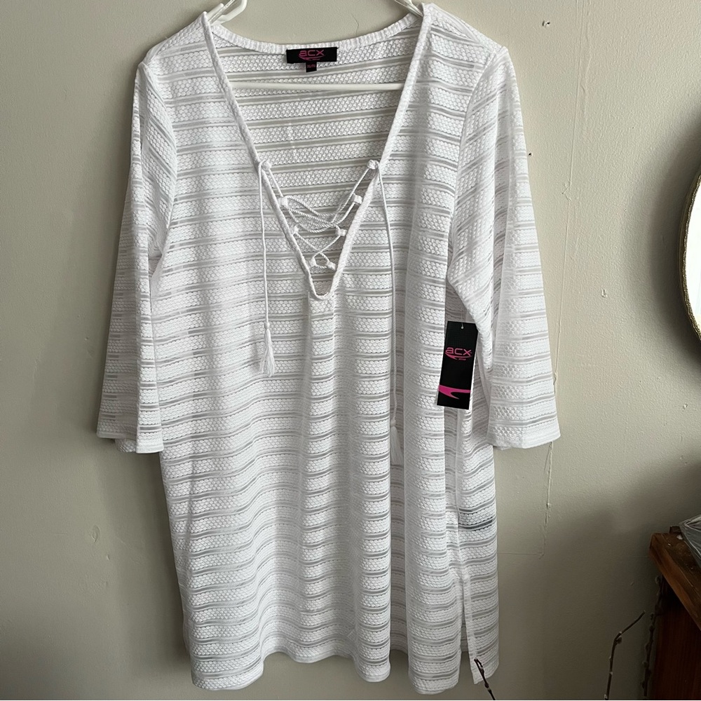 3/$40 New With Tags ACX active Beach Cover Up